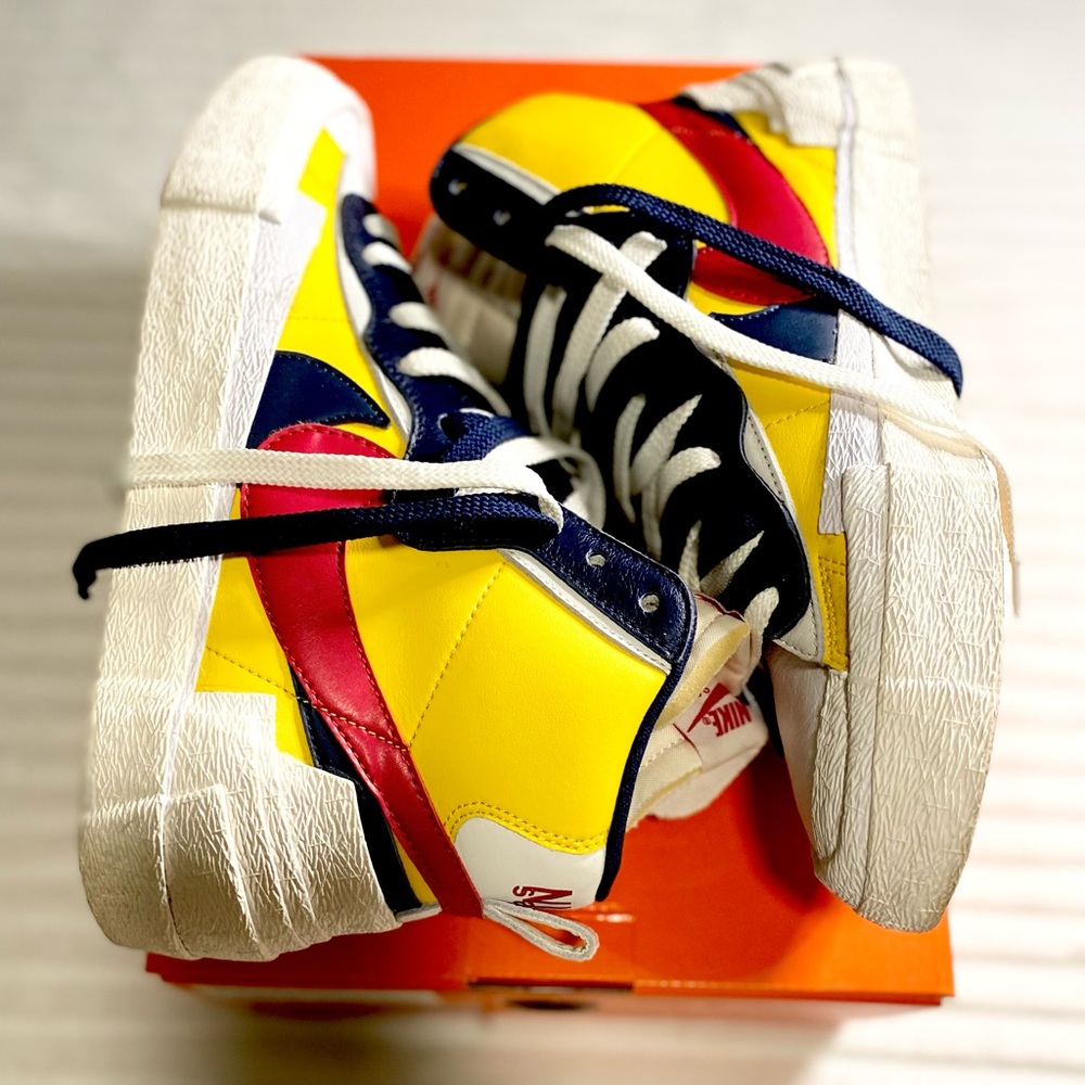 NIKE SACAI BLAZERS